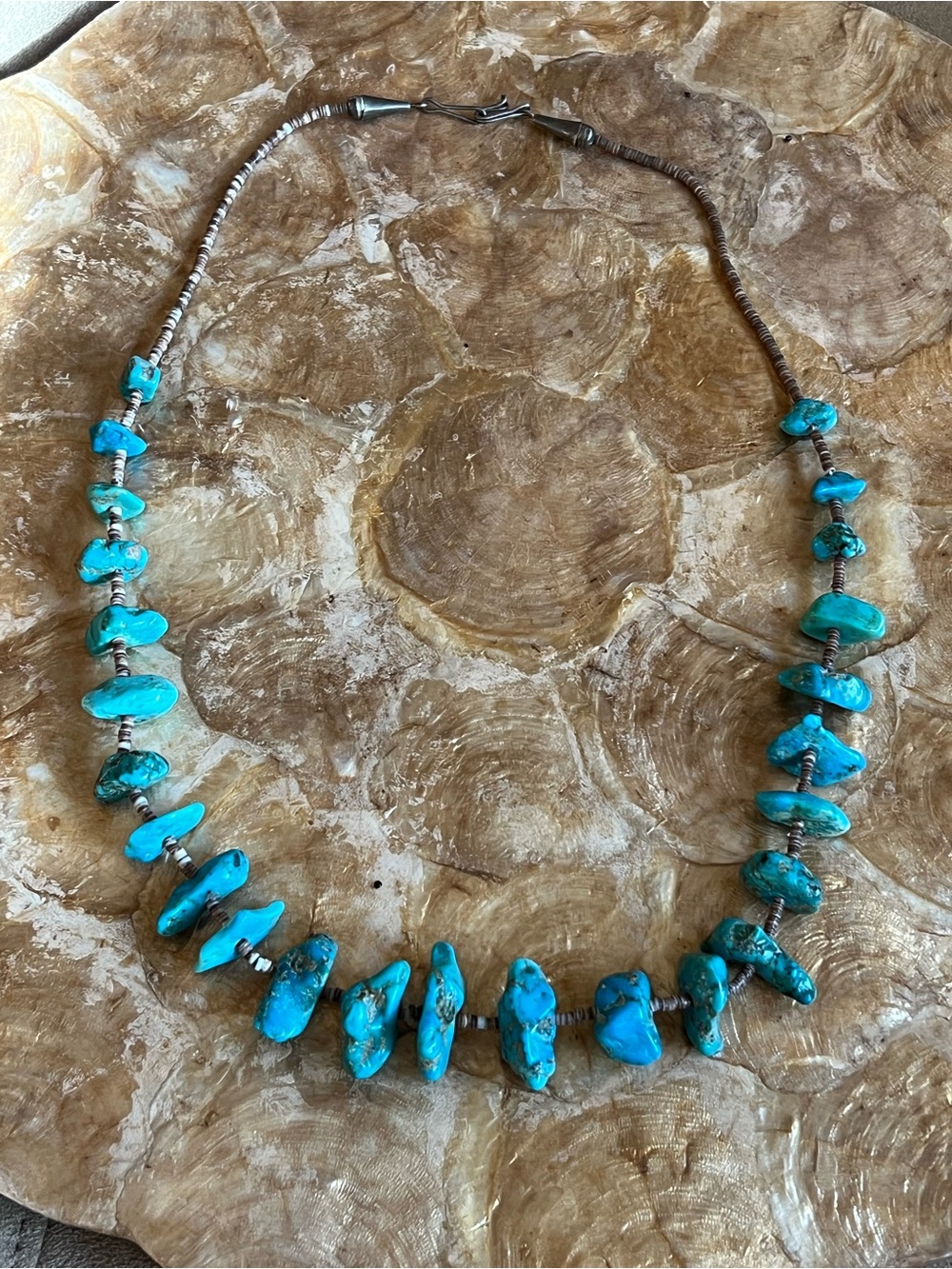 Genuine vintage Kingsman Turquoise Nugget Bead Necklace 27”